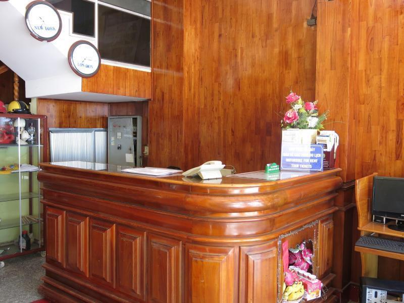 Quang Vinh 2 Hotel Nha Trang Exterior photo